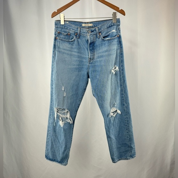 Levi’s Wedgie Straight Distressed High Rise Jeans in Light Blue Size 29 - Picture 3 of 10